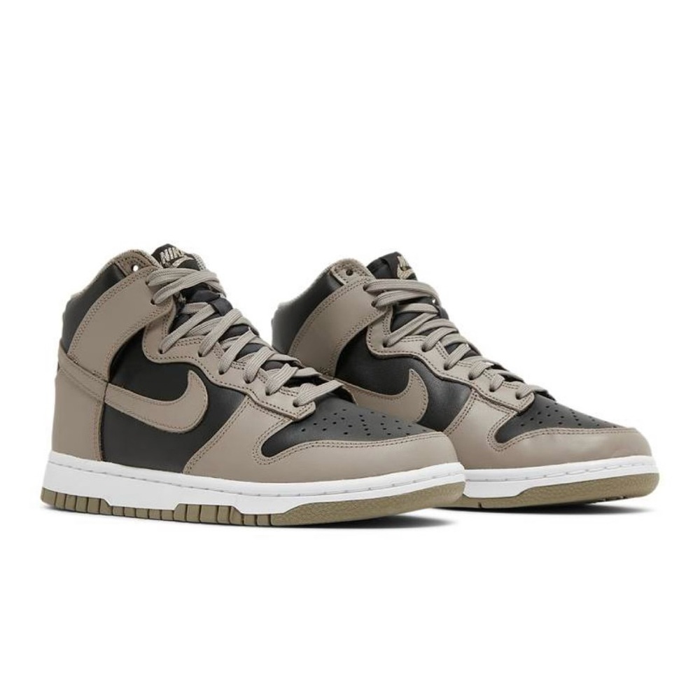 NIKE High Dunk women 7.5  Moon Fossil